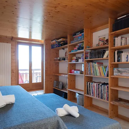 Fenestral 302 By Interhome